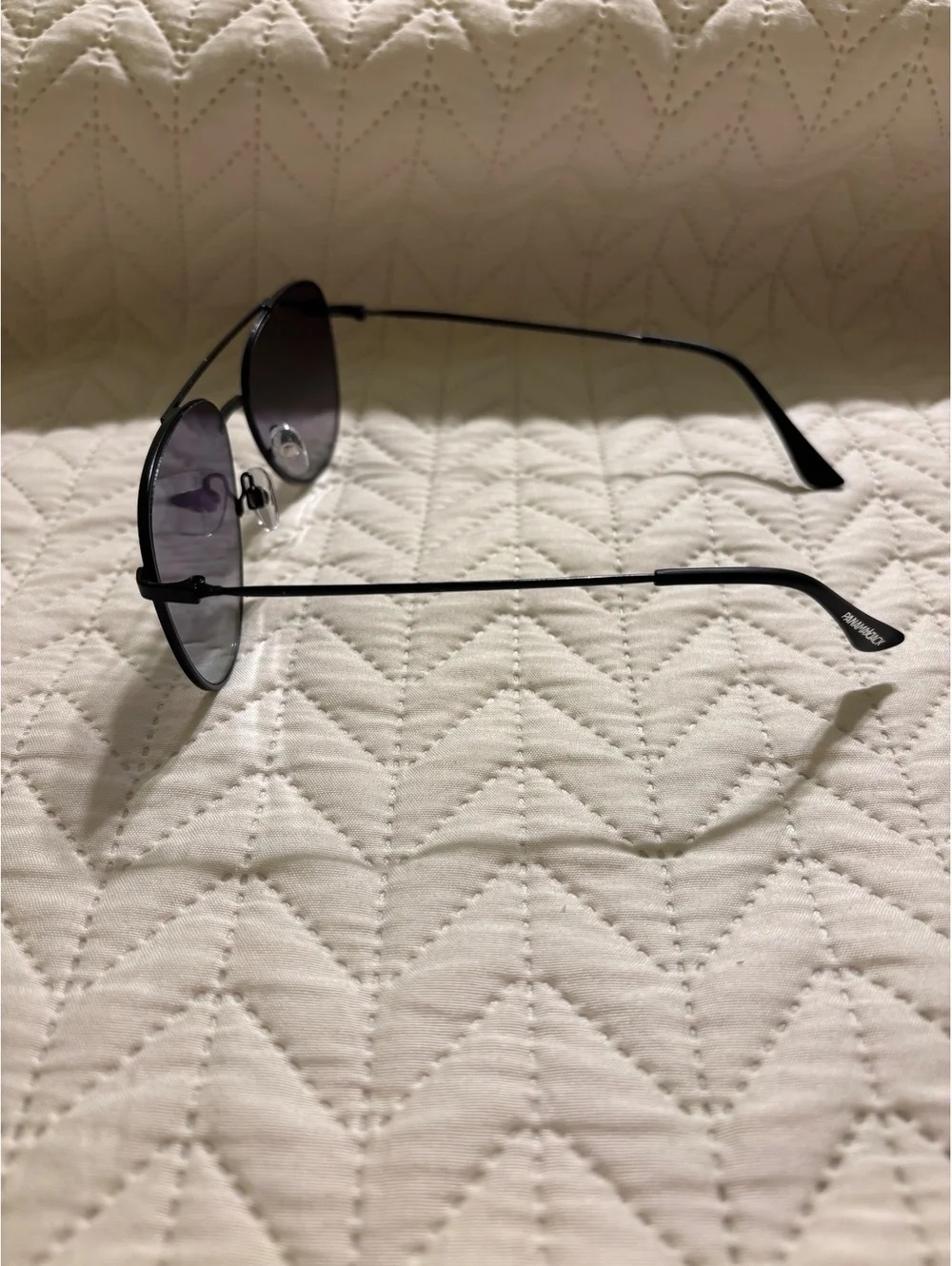#19 Black Metal Aviator Sunglasses